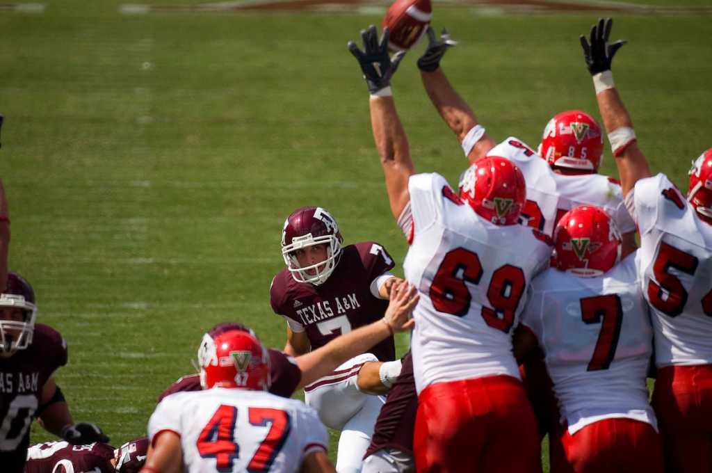 blocked kick football field goal sports