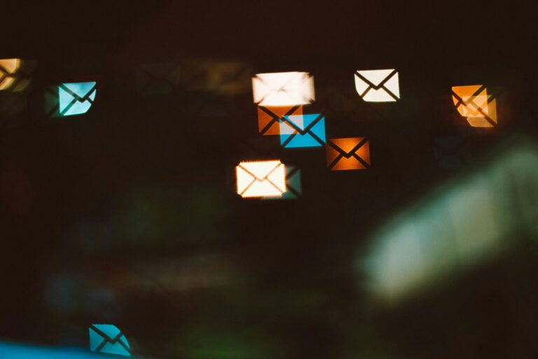 Photo by Le Vu on Unsplash